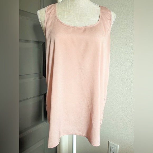 Soprano NWOT Hi-Low Racker Back Blouse, Size XL - Picture 2 of 12